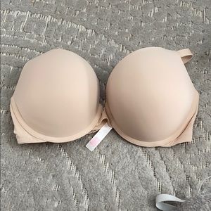 Victoria’s Secret Bra